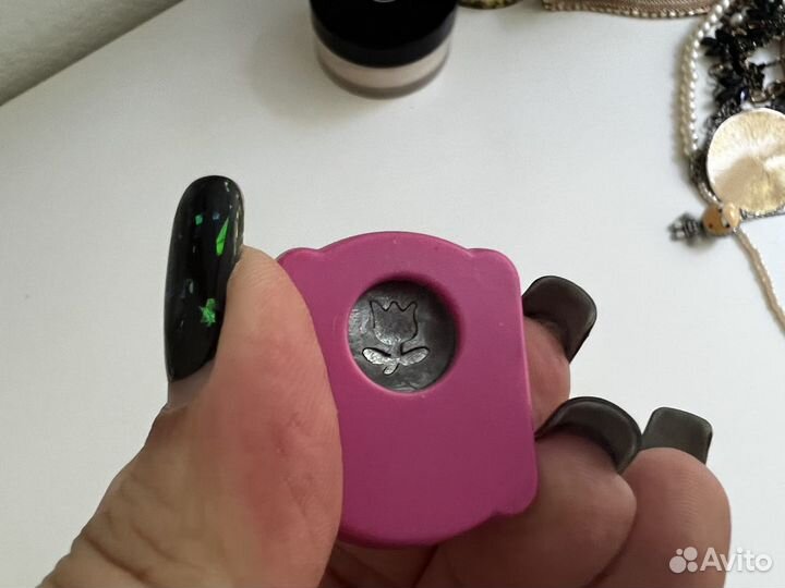 Фигурный дырокол для скрапбукинга цветочек