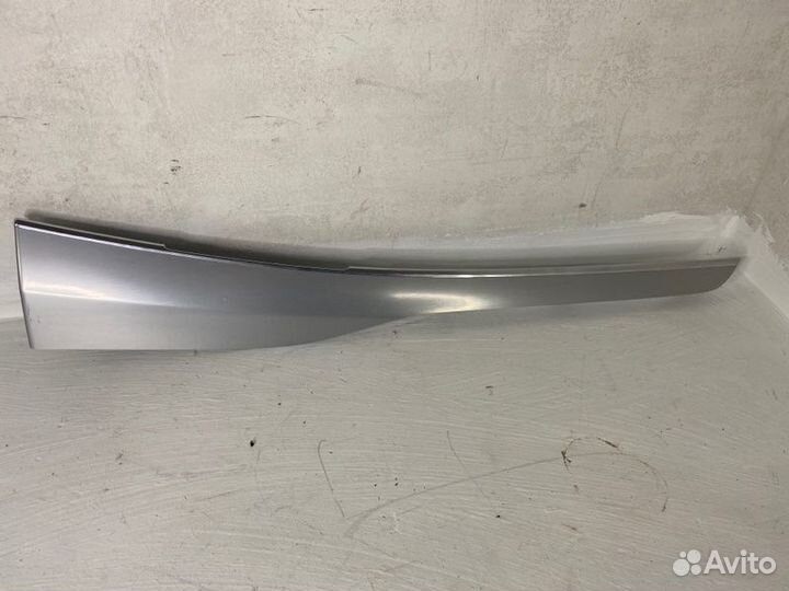 Накладка на дверь передняя левая Volvo Xc90 2.0TDI