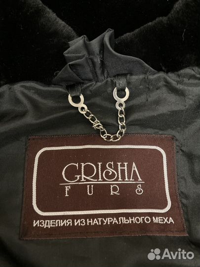 Шуба мутоновая с капюшоном