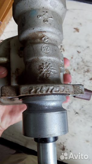 Цилиндр главный тормозной Peugeot 307