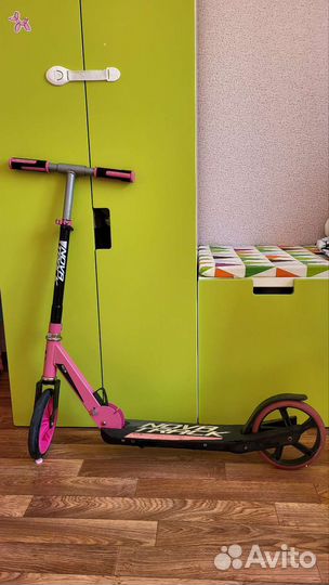 Самокат novatrack polis 200