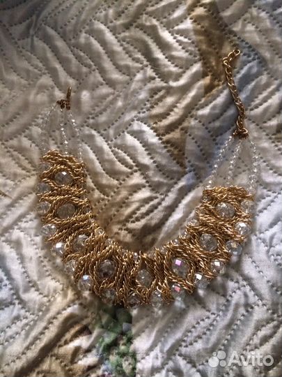 Украшение на шею новое