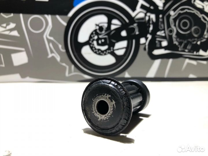 Демпфер Kawasaki ZZR 400-1 1992г