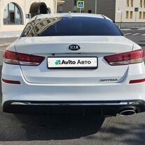 Kia Optima 2.0 AT, 2020, 110 250 км, с пробегом, цена 1 750 000 руб.