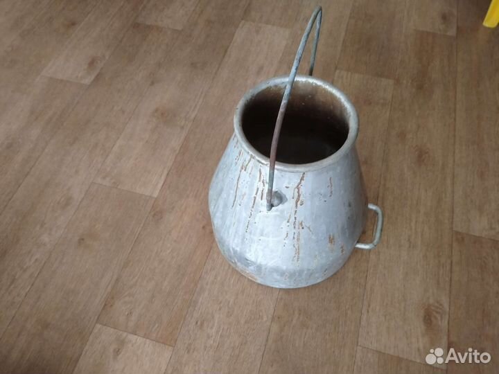 Емкость из алюминия