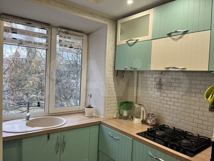 2-к. квартира, 56 м², 4/5 эт.