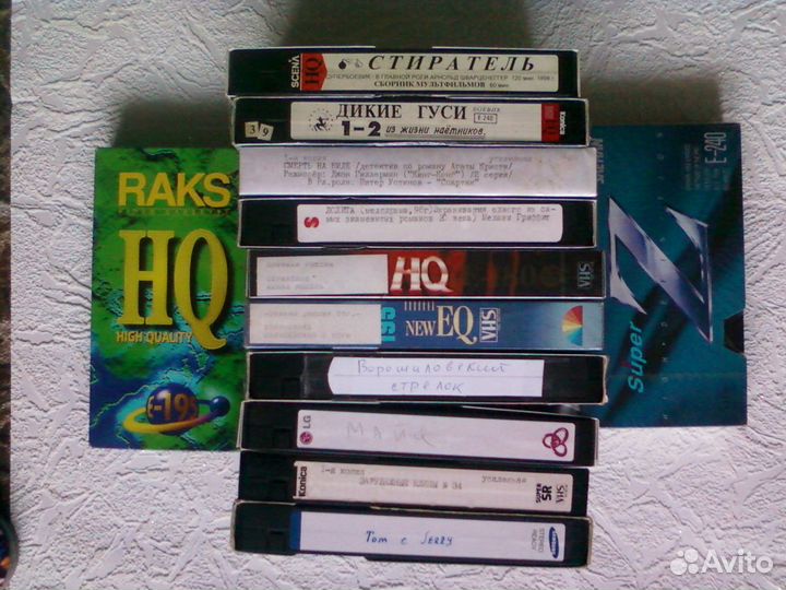 Видео-кассеты