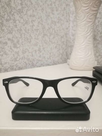 Корректирующие очки для зрения