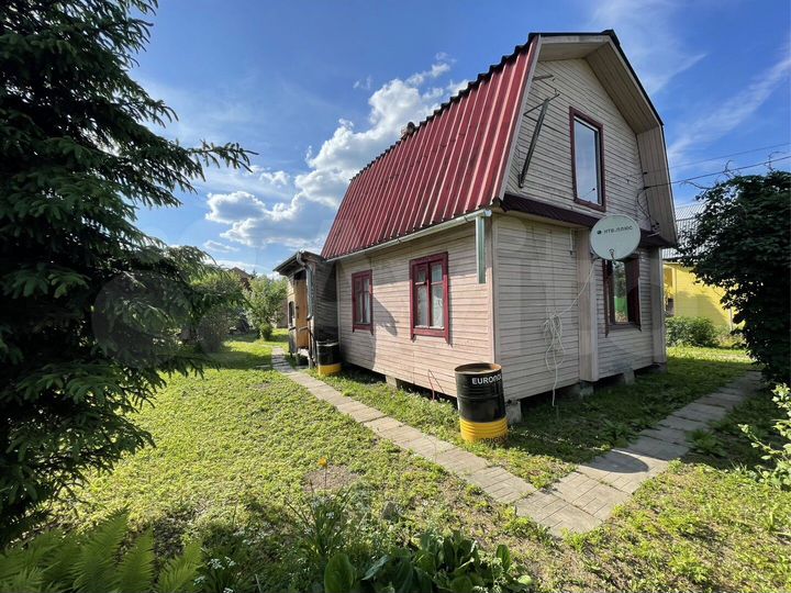 Дом 49 м² на участке 6 сот.