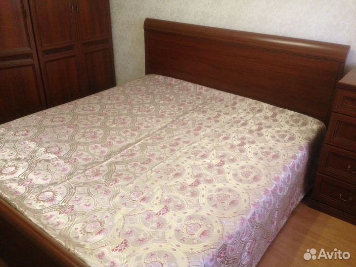 Продаётся кровать