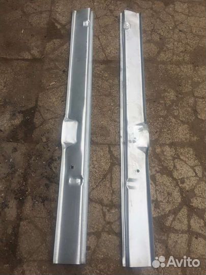 Внутренний порог 2101 и ремонтные части пола перед