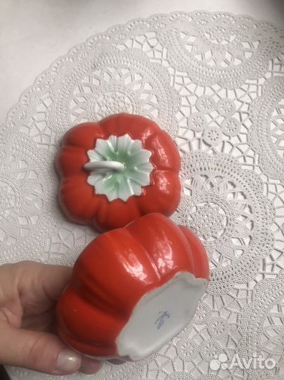 Фарфоровая посуда вербилки помидор томат масленка