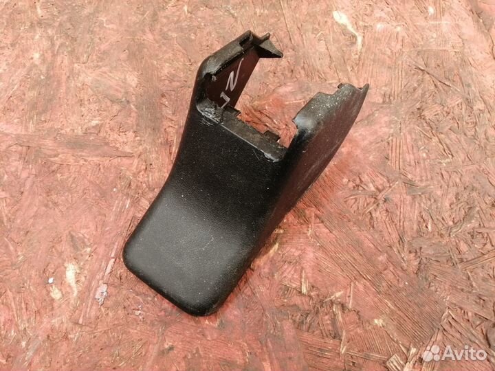 Накладка салазок сидения Toyota Venza 2009-2017