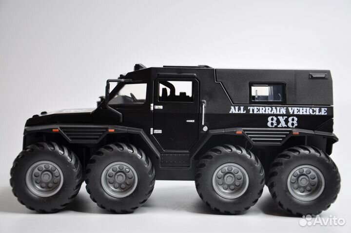 Модель автомобиля вездеход-амфибия Шаман металл