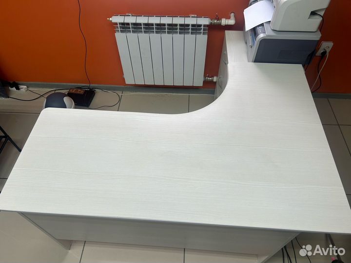 Компьютерный стол белый бу