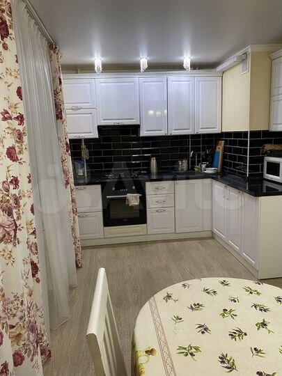 2-к. квартира, 75 м², 9/10 эт.