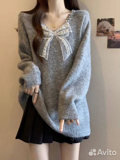 Объёмный свитер Miu Miu