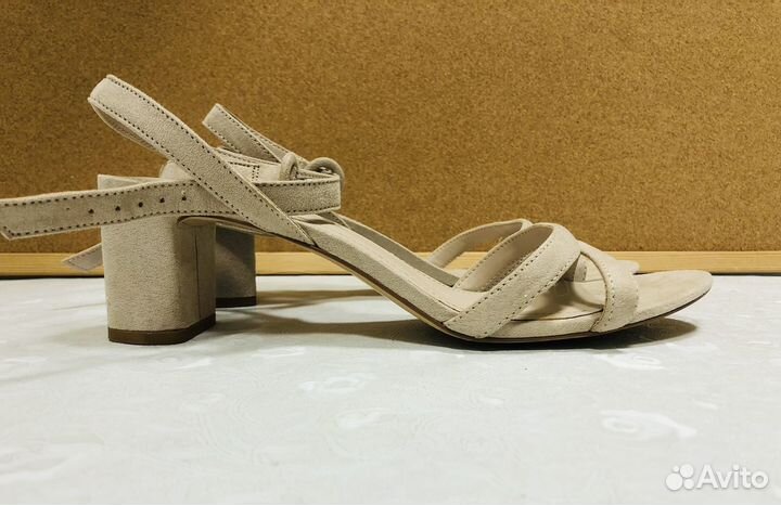 Босоножки женские р. 40-41