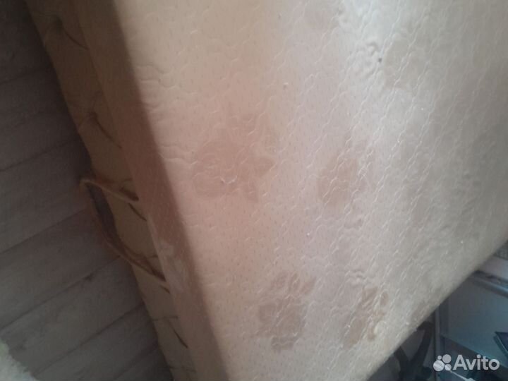 Кровать двухспальная с матрасом бу 160 200