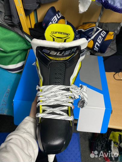 Хоккейные коньки Bauer supreme m 4