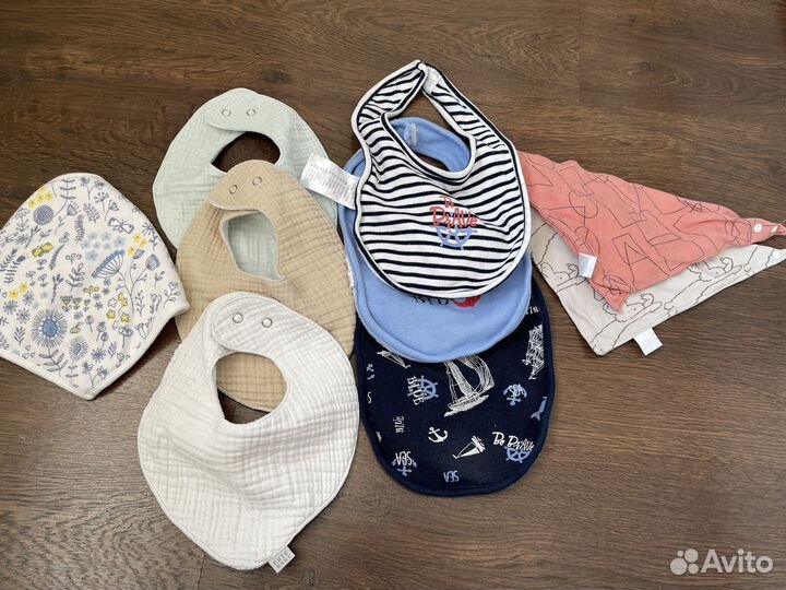 Слюнявчик нагрудник