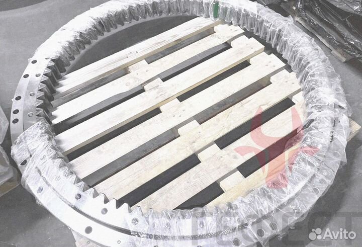 Поворотный круг Hitachi ZX270LC-3 9245728