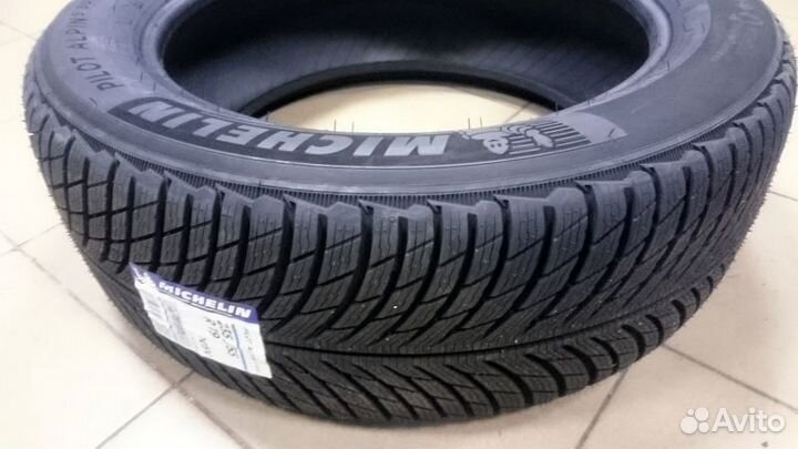 Michelin Pilot Alpin 5 235/40 R18 95V