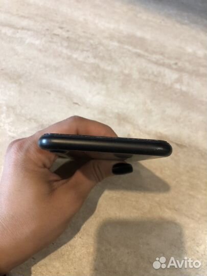 iPhone 7, 32 ГБ