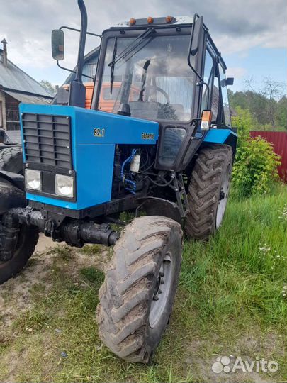 Трактор МТЗ (Беларус) 320, 2011