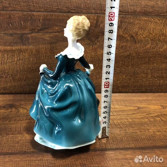 Статуэтка Джанин Royal Doulton
