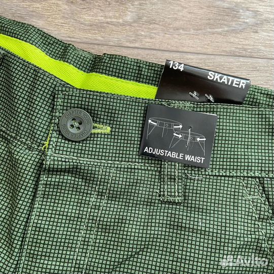 Новые шорты, 134см