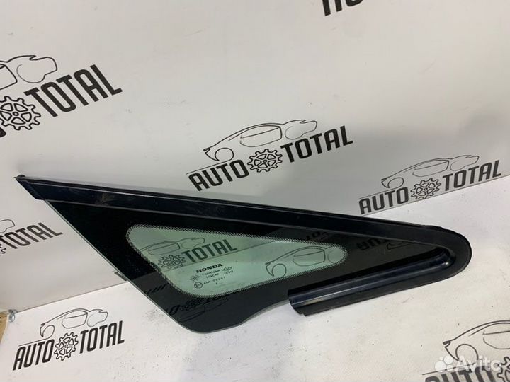 Стекло кузовное переднее правое Honda Civic 4D