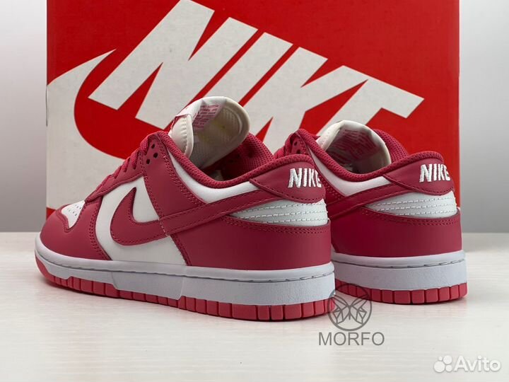 Кроссовки женские nike dunk low archeo pink