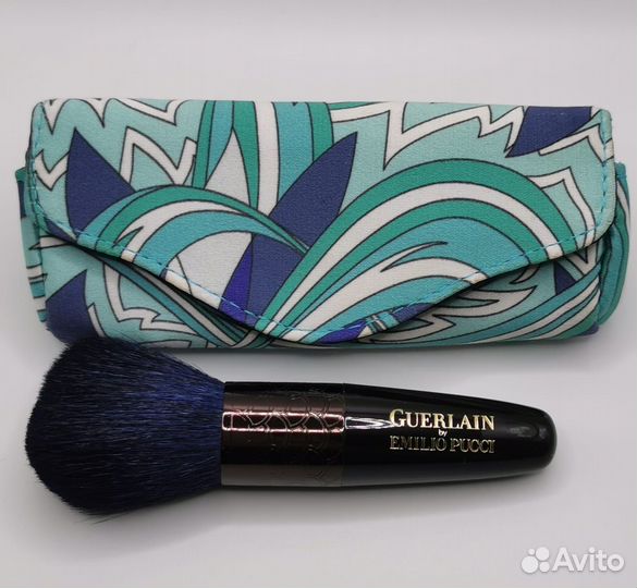 Guerlain Meteorites кисть Pucci