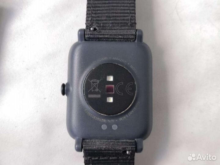 Спортивные часы Amozfit