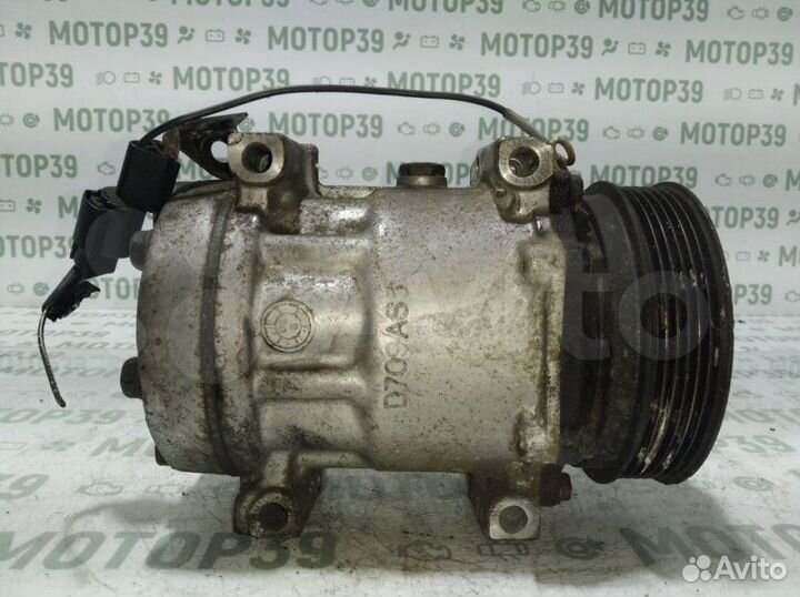 Компрессор кондиционера Renault 1.9DCI