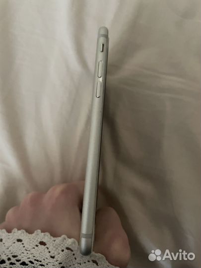 iPhone 6S, 64 ГБ