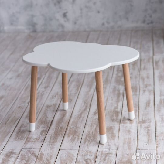 Детский столик облако