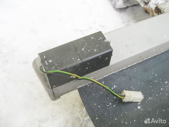 Шторка солнцезащитная электрическая 504069982 ivec