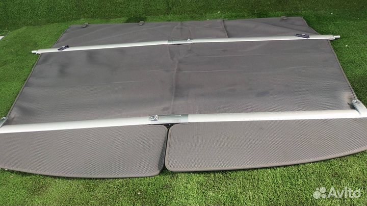 Шторка багажника Audi Q7 BAR 2006