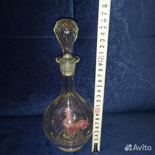 Графин с петушком