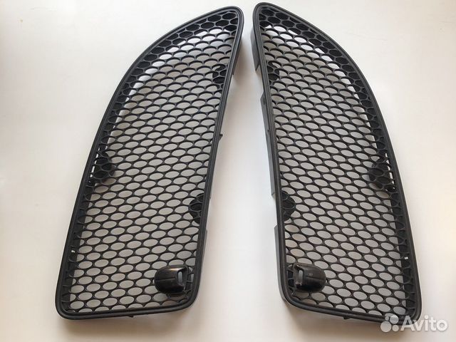 Защитная решетка капота на Мерседес Mercedes-benz