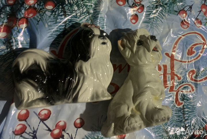 Статуэтка фарфор Собака