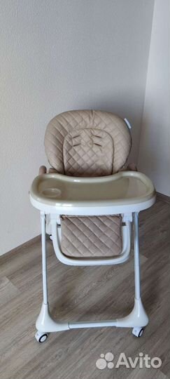 Стульчик для кормления Tommy wow wow