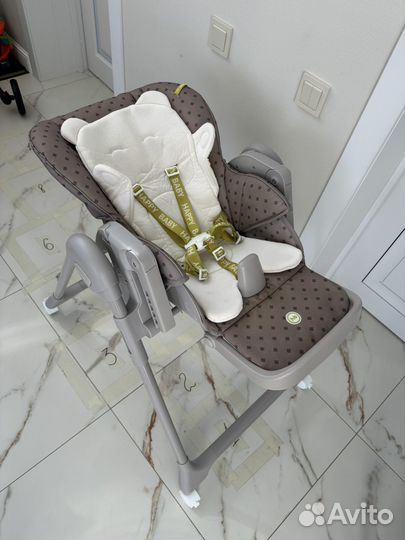 Стульчик для кормления Happy Baby William Pro