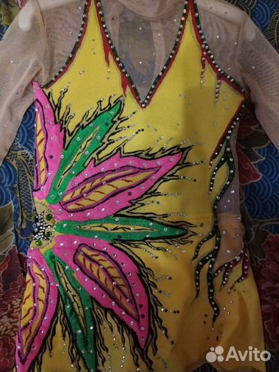 Купальник гимнастический для выступлений 122