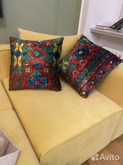 Подушка интерьерная диванная новая много