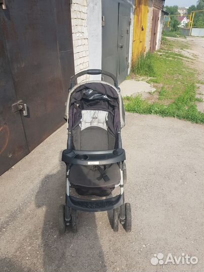 Прогулочная коляска graco