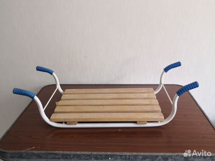 Сиденье для ванны