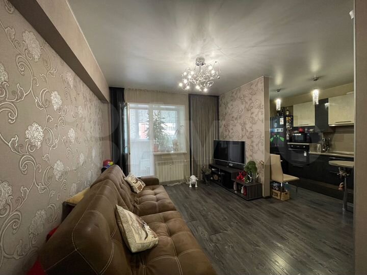 3-к. квартира, 72 м², 4/9 эт.